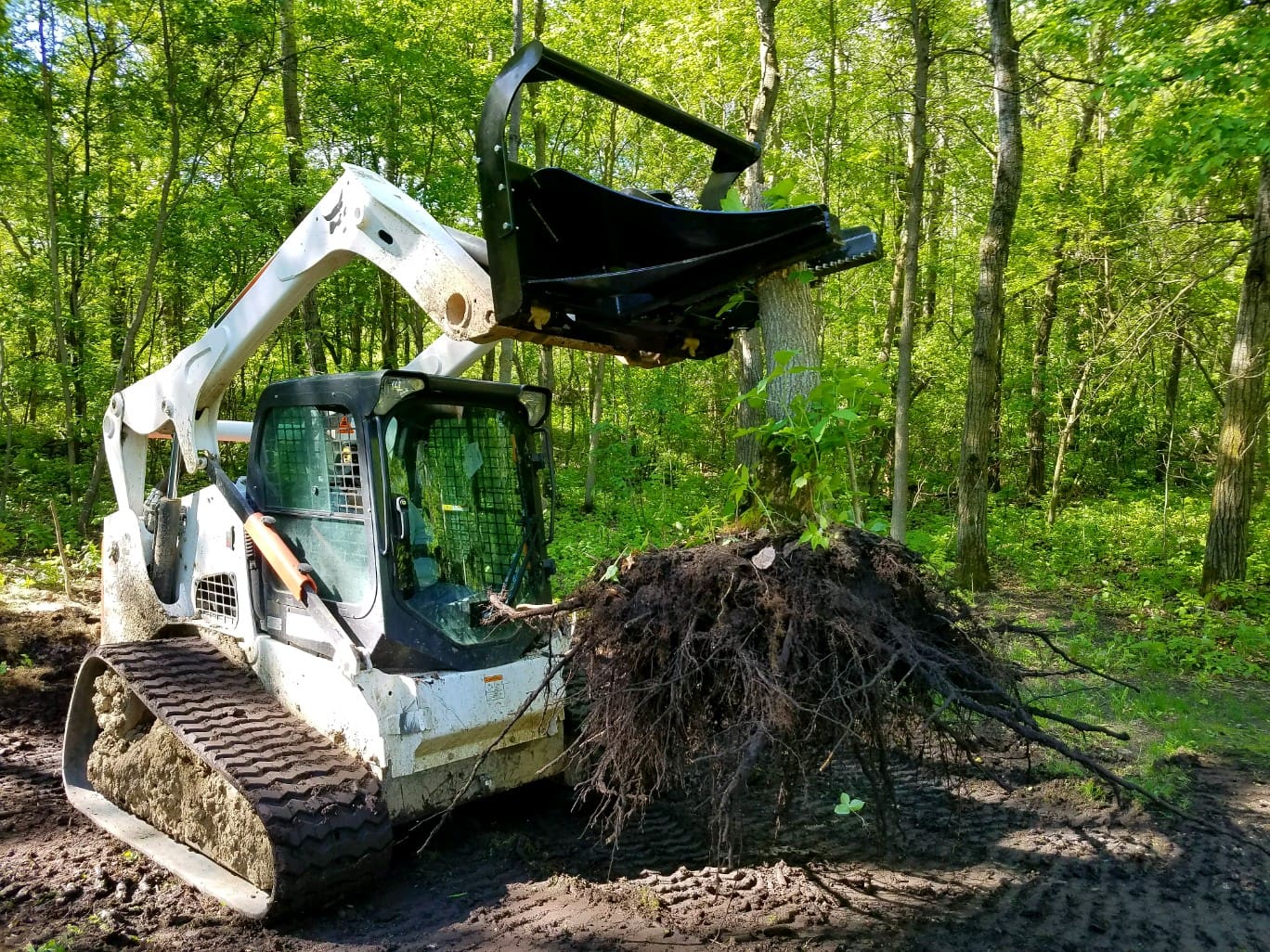 The Best skid steer attachments for landscaping work
